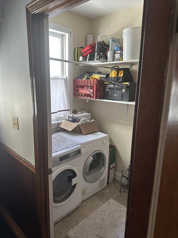 2 bed, 1 bath apartment for rent at 28 Marion Unit 1, Belmont — photo 10 of 10