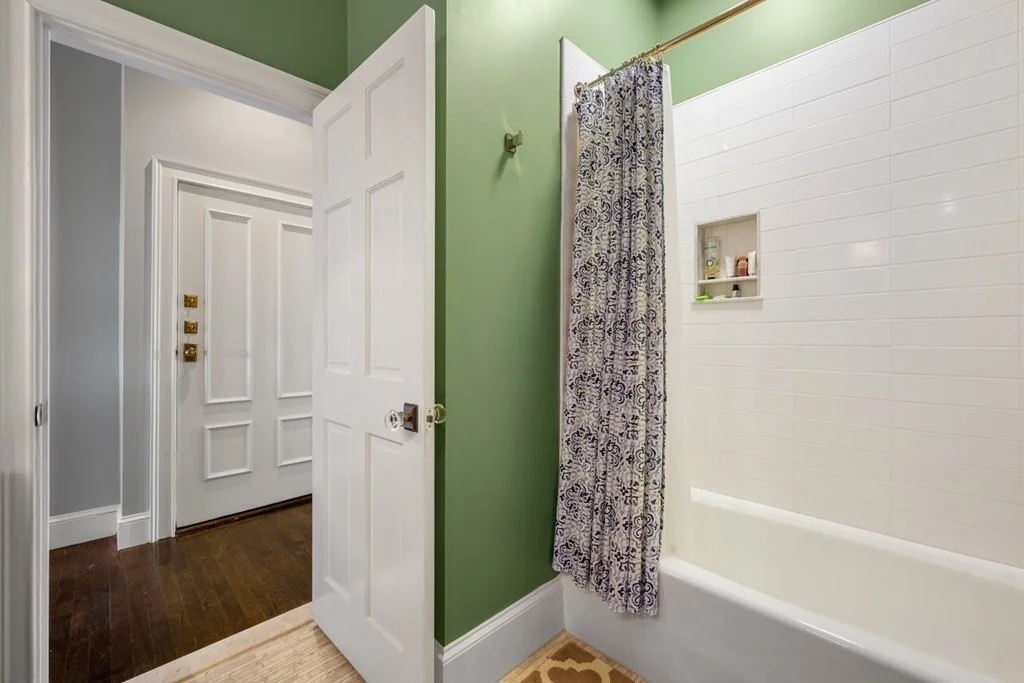 1 bed, 1 bath apartment for rent at 28 Marlborough St Unit 4, Back Bay — photo 15 of 20