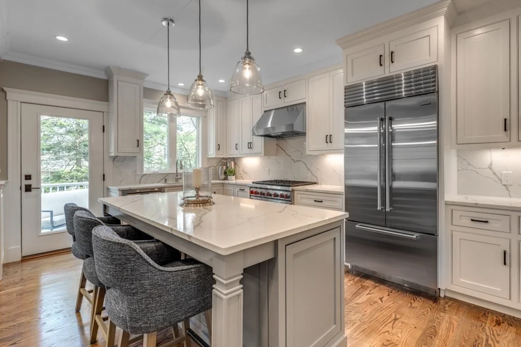 6 bed, 4+ bath apartment for rent at 28 Maurice Rd Unit 28, Wellesley — photo 9 of 25