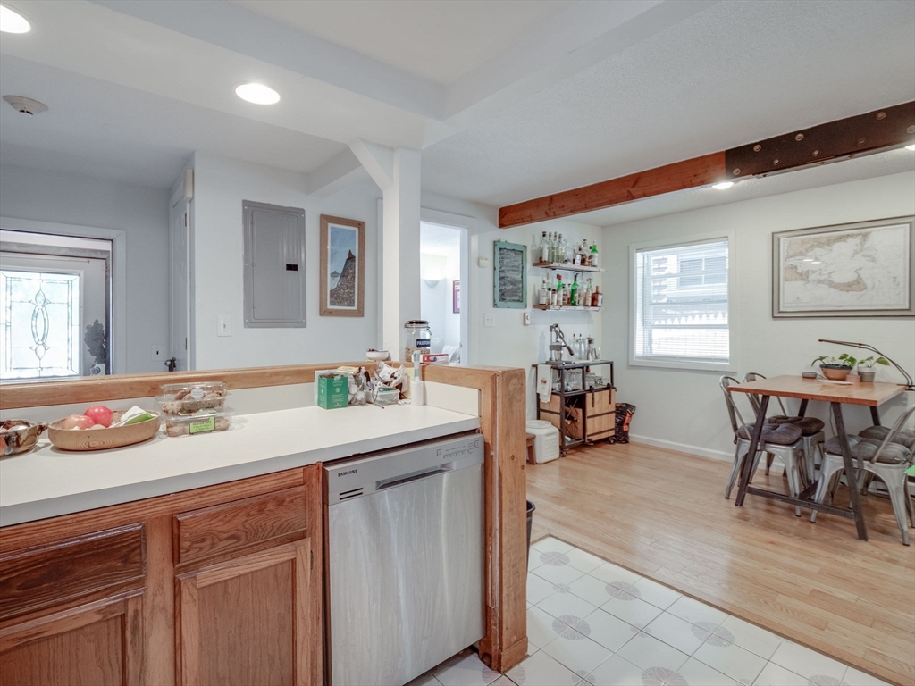 1 bed, 1 bath apartment for rent at 28 Mercer Unit 1, South Boston — photo 8 of 28