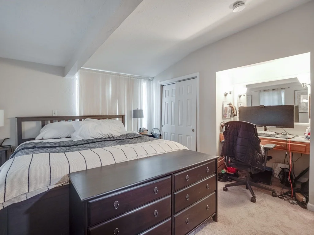 1 bed, 1 bath apartment for rent at 28 Mercer Unit 2, South Boston — photo 13 of 23