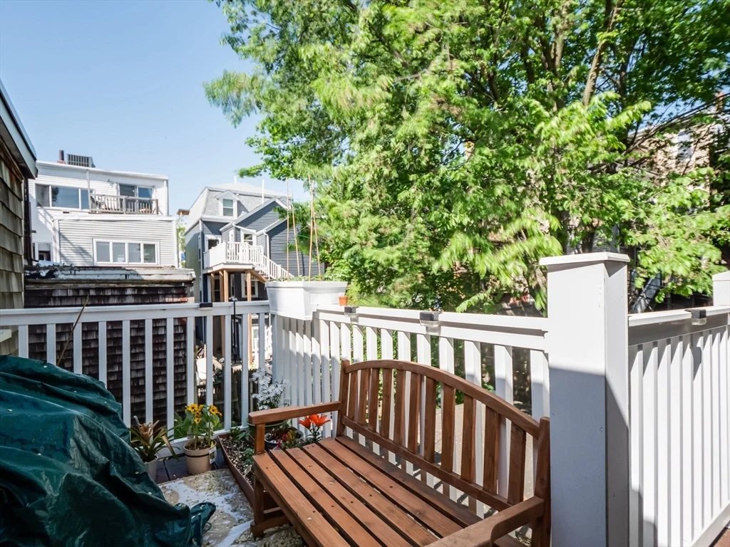 1 bed, 1 bath apartment for rent at 28 Mercer Unit 3, South Boston — photo 15 of 27