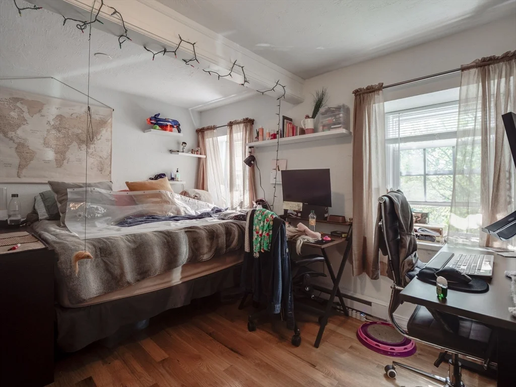 1 bed, 1 bath apartment for rent at 28 Mercer Unit 3, South Boston — photo 10 of 27