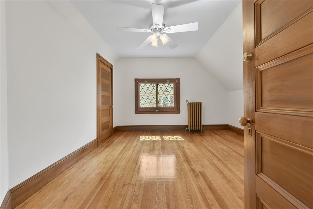5 bed, 2 bath apartment for rent at 28 Meredith St, West Roxbury — photo 33 of 37