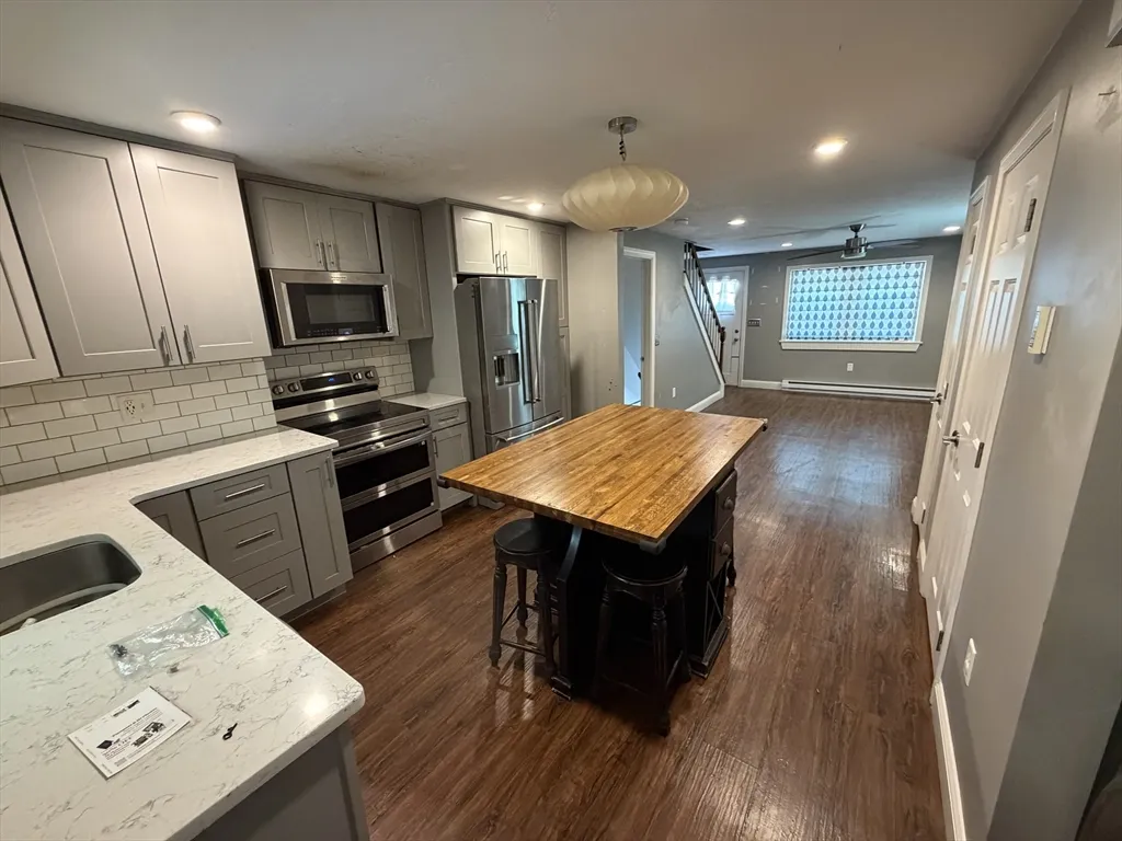2 bed, 1 bath apartment for rent at 28 Mildred Ave Unit 1, Worcester — photo 7 of 17