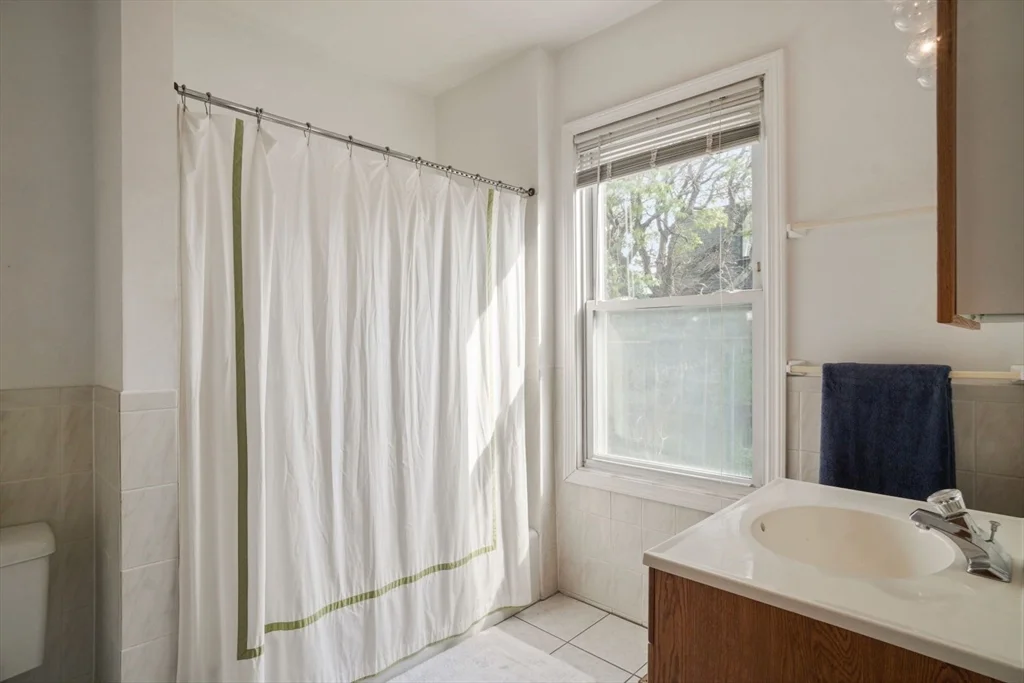 1 bed, 1 bath apartment for rent at 28 Milford Unit 3, South End — photo 15 of 22