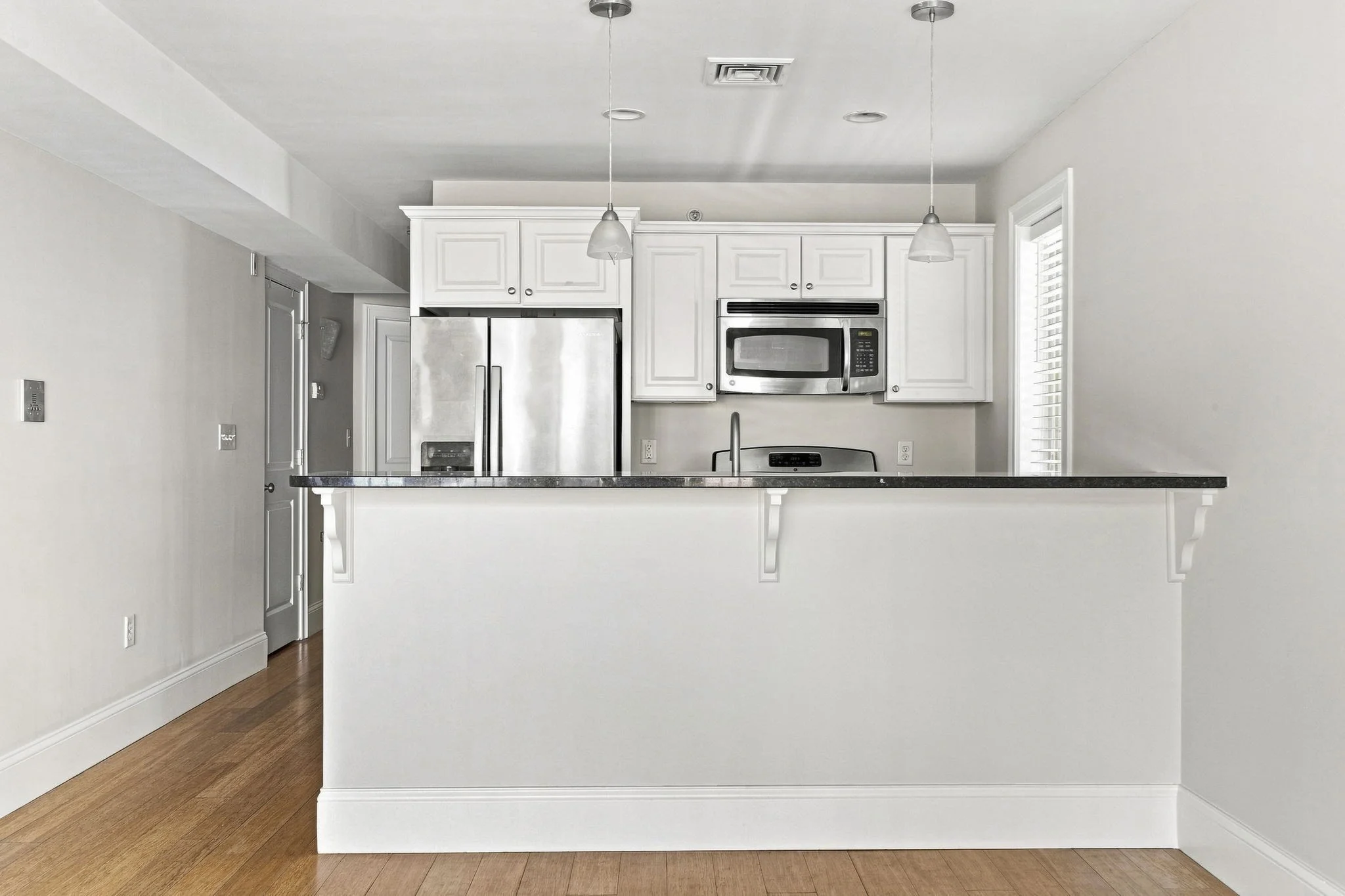 2 bed, 1 bath apartment for rent at 28 Mitchell St Unit 1, South Boston — photo 6 of 16