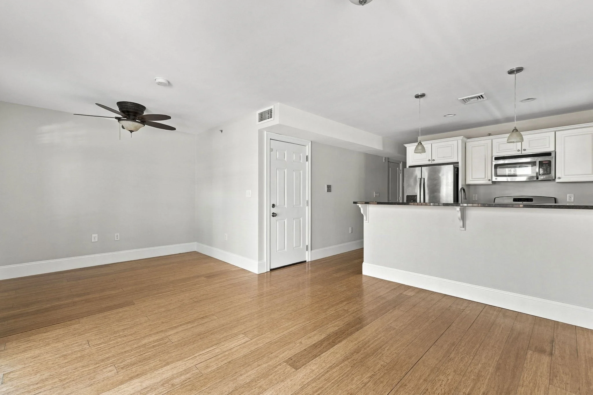 2 bed, 1 bath apartment for rent at 28 Mitchell St Unit 1, South Boston — photo 3 of 16