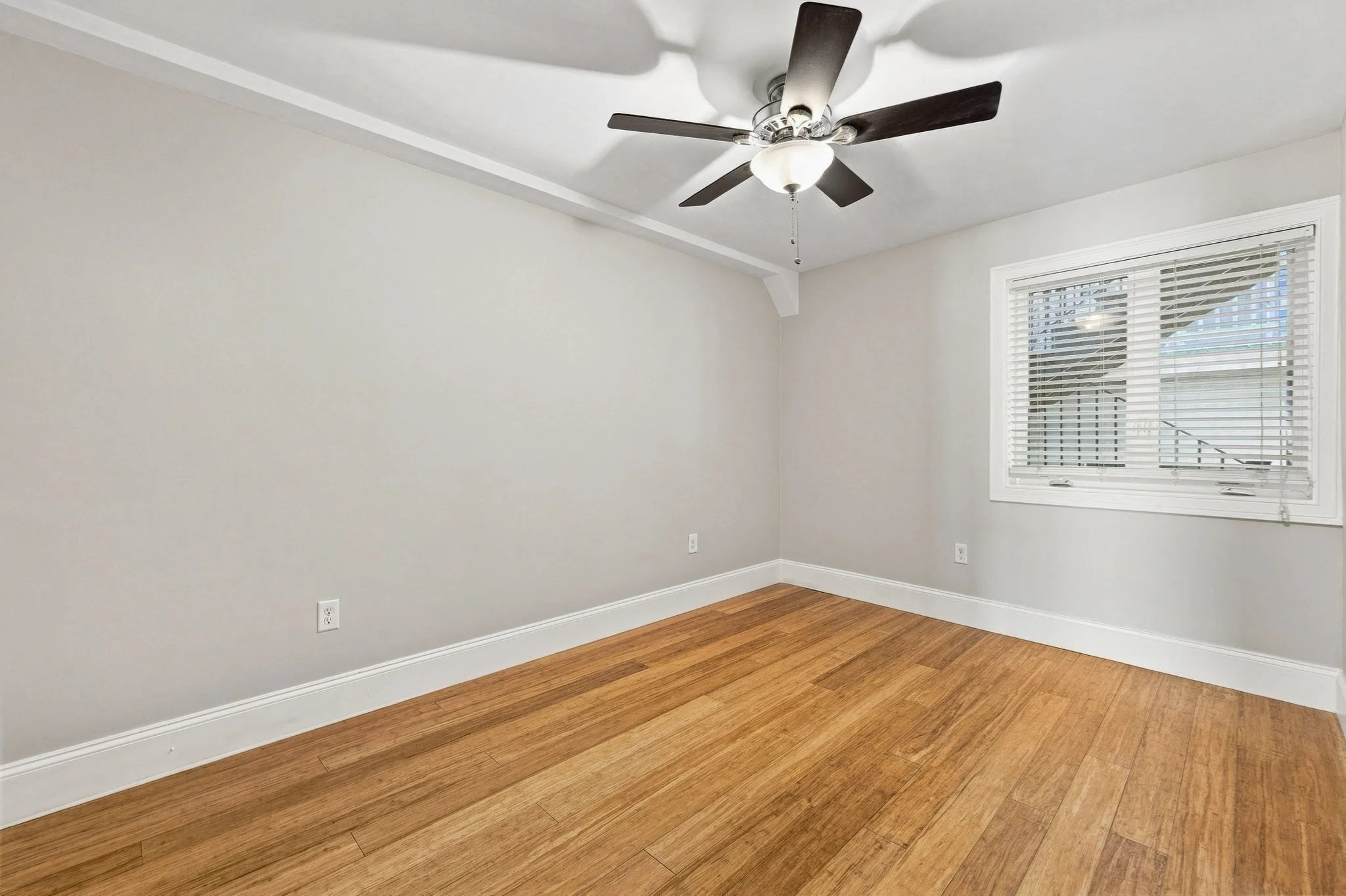 2 bed, 1 bath apartment for rent at 28 Mitchell St Unit 1, South Boston — photo 11 of 16