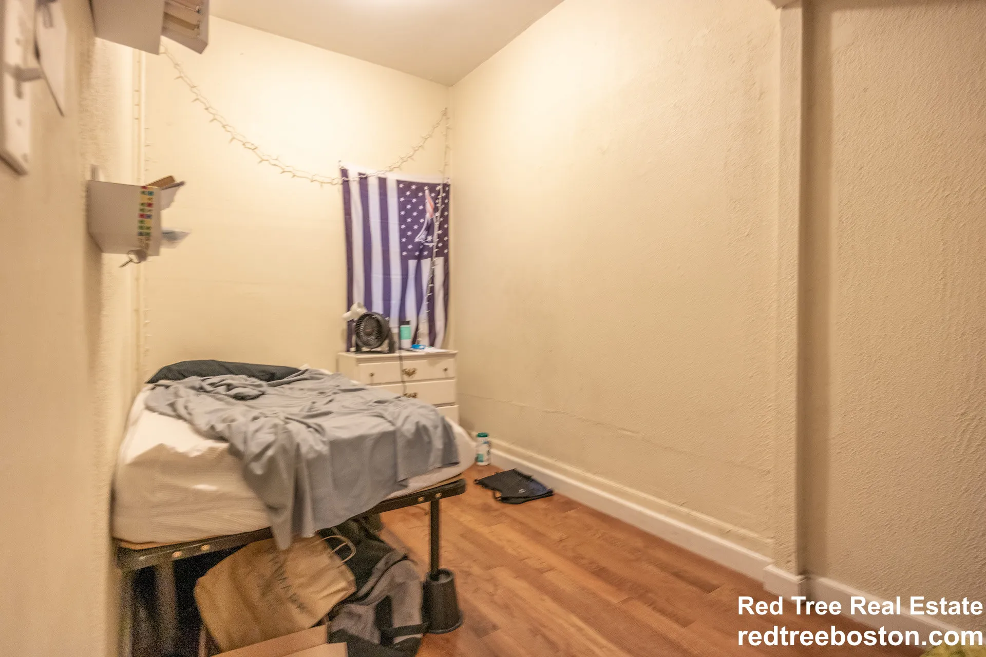 3 bed, 1 bath apartment for rent at 28 Monmouth St Unit 1, East Boston — photo 6 of 16