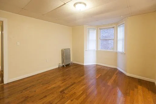 3 bed, 1 bath apartment for rent at 28 Monmouth St Unit 1, East Boston — photo 14 of 16