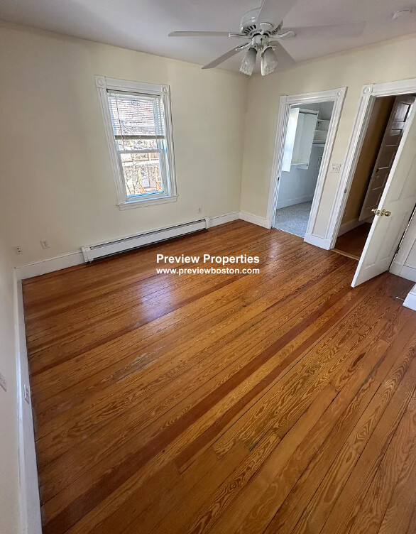6 bed, 3 bath apartment for rent at 28 Montfern Ave Unit P, Oak Square — photo 16 of 26