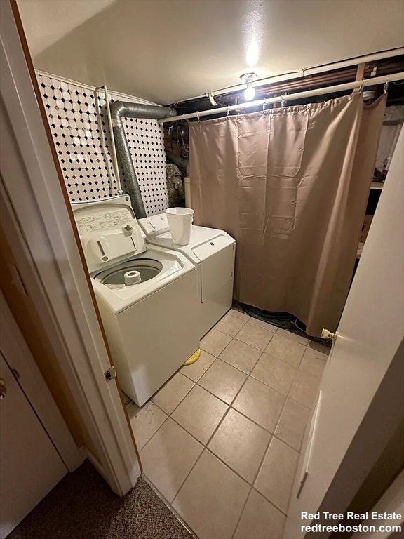 6 bed, 3 bath apartment for rent at 28 Montfern Unit 1, Brighton — photo 8 of 9