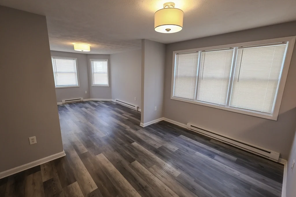 3 bed, 1 bath apartment for rent at 28 Mora St Unit 2, Dorchester — photo 6 of 19