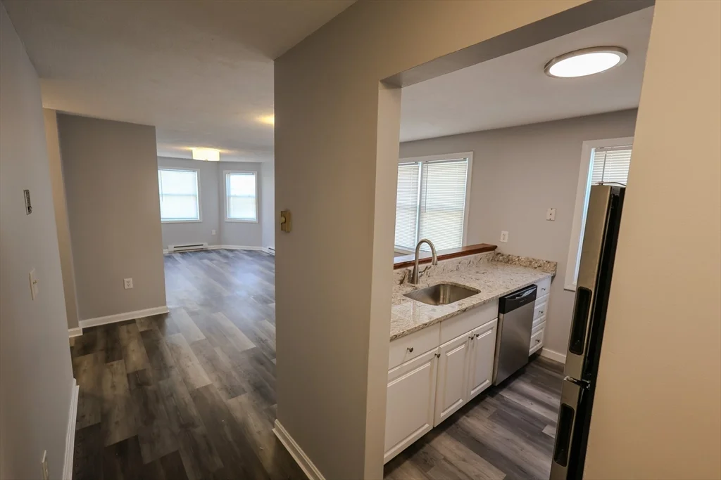 3 bed, 1 bath apartment for rent at 28 Mora St Unit 2, Dorchester — photo 4 of 19
