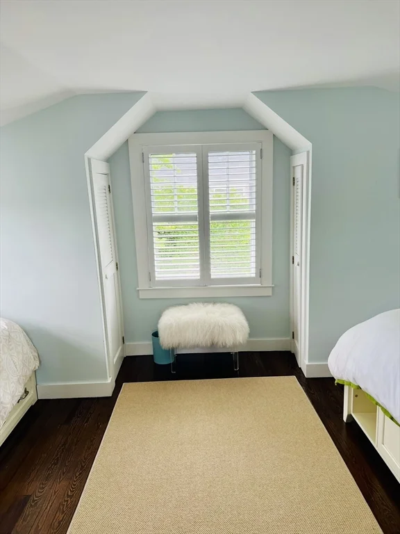 4 bed, 3 bath apartment for rent at 28 Morey Ln, Nantucket — photo 17 of 41
