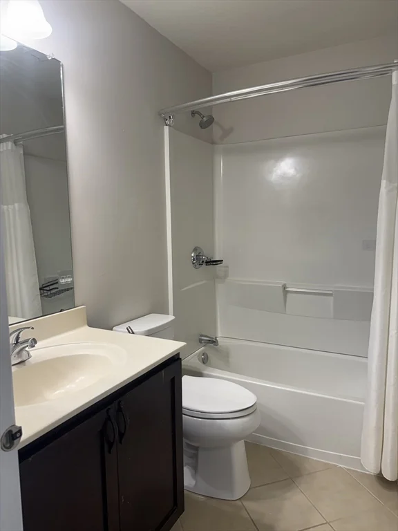 3 bed, 2 bath apartment for rent at 28 Moses Wheelock Ln Unit 28, Westborough — photo 17 of 42