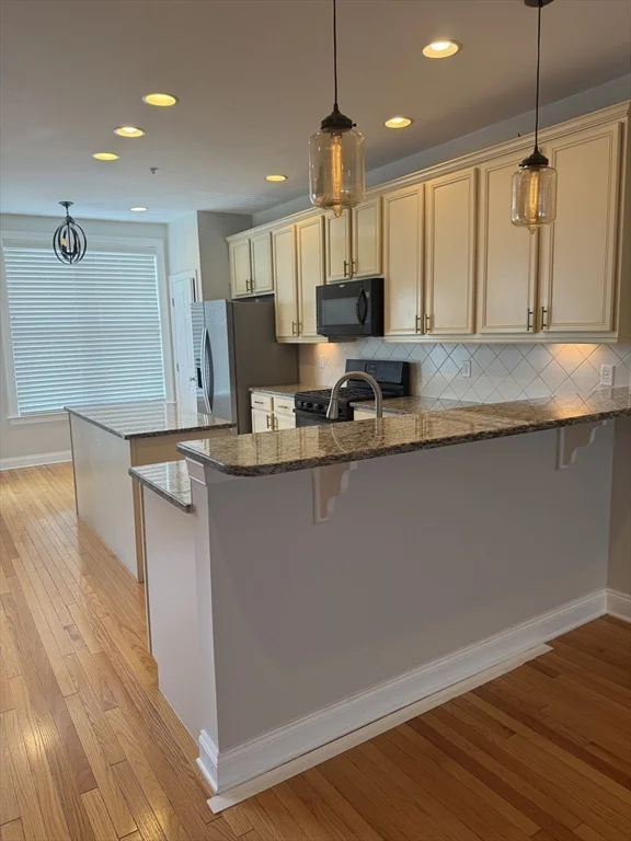 3 bed, 2 bath apartment for rent at 28 Moses Wheelock Ln Unit 28, Westborough — photo 10 of 42