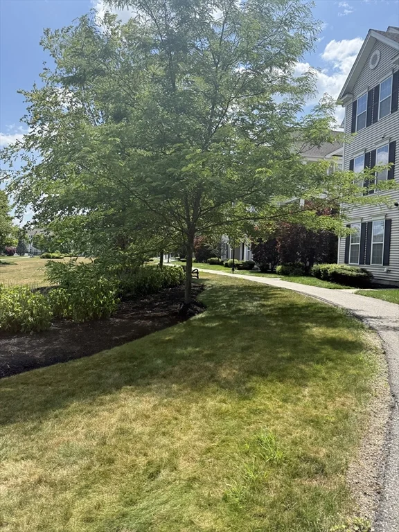 3 bed, 2 bath apartment for rent at 28 Moses Wheelock Ln Unit 28, Westborough — photo 37 of 42
