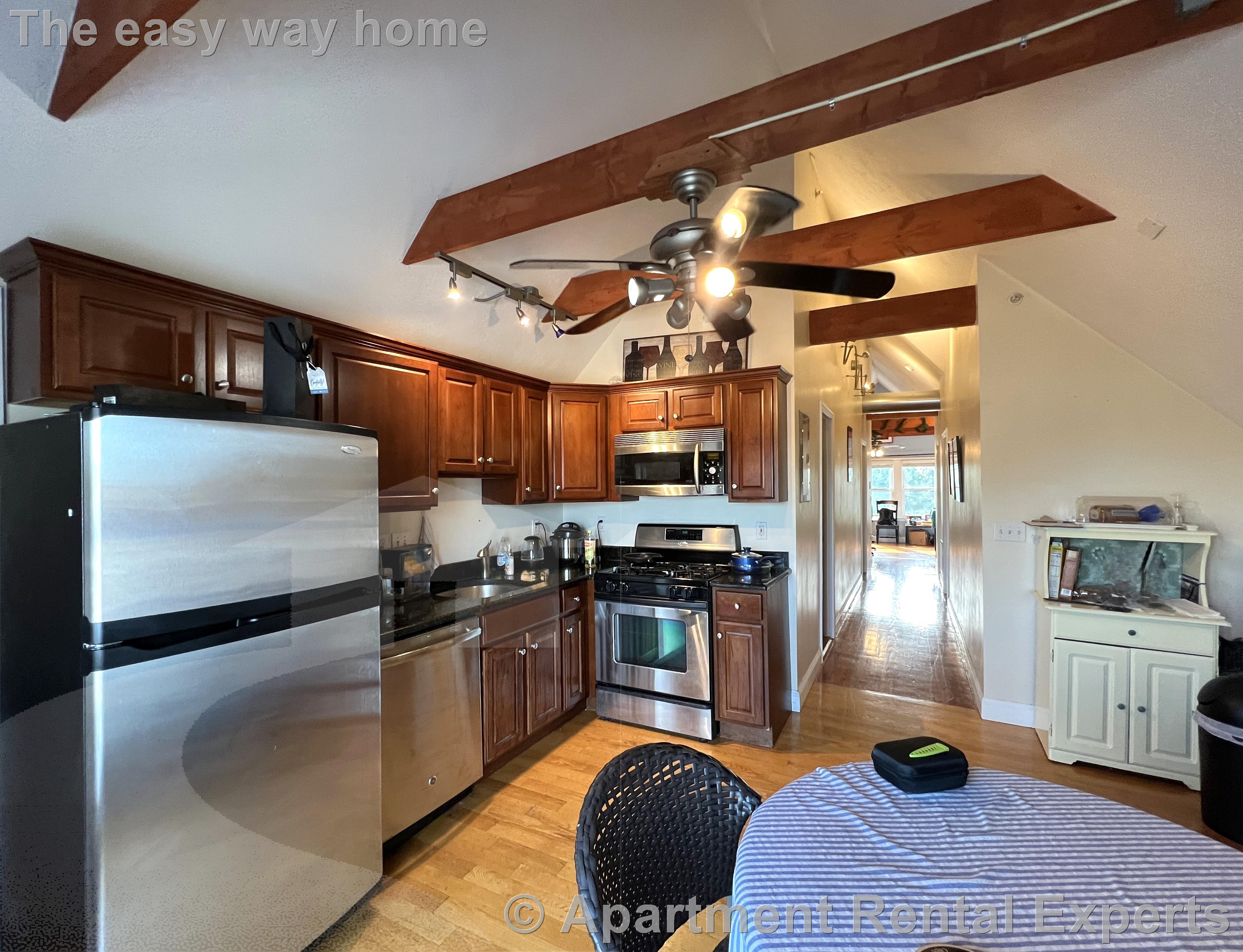 2 bed, 2 bath apartment for rent at 28 Mount Vernon St Unit 3, Sullivan Square — photo 1 of 23