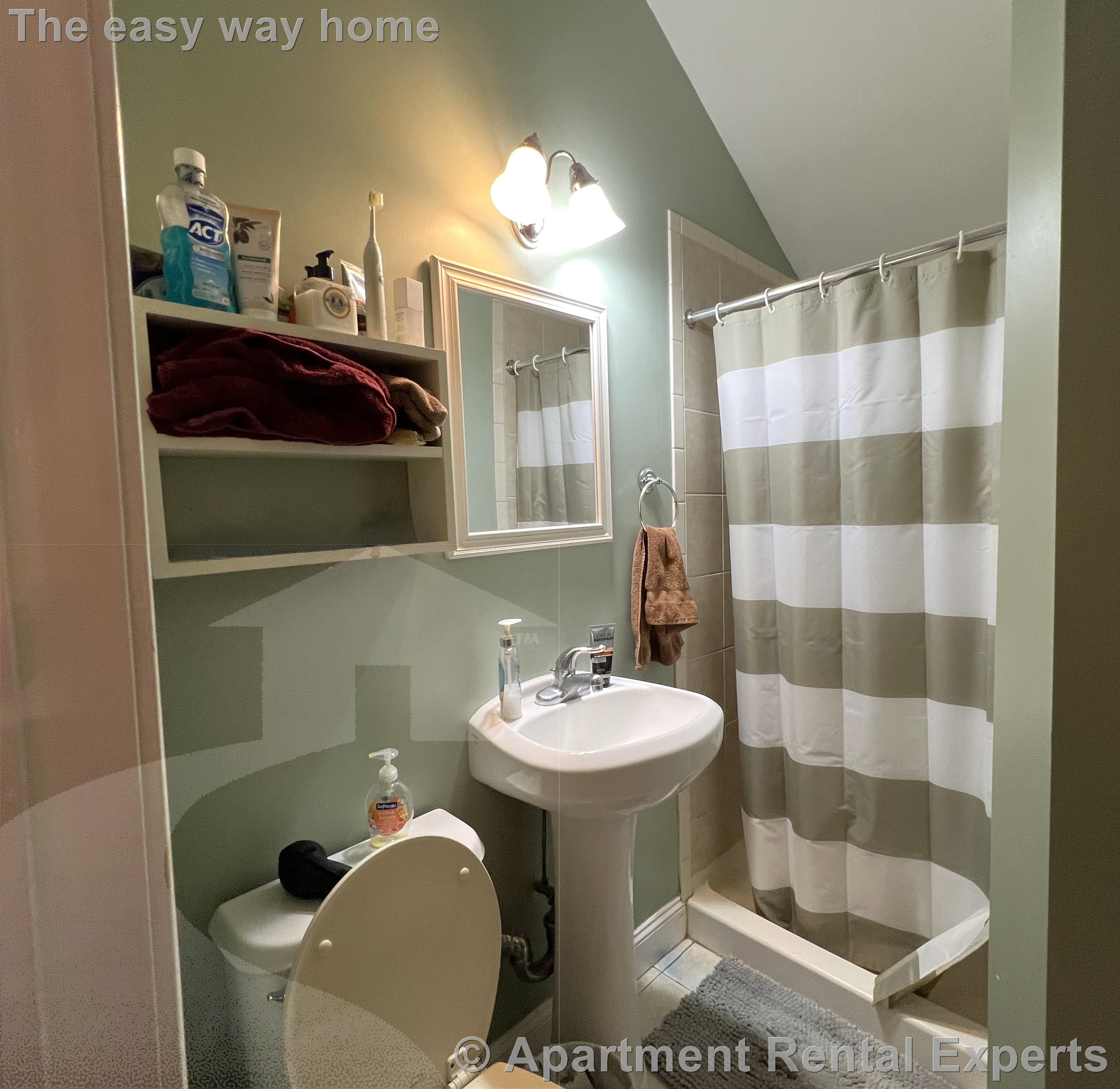 2 bed, 2 bath apartment for rent at 28 Mount Vernon St Unit 3, Sullivan Square — photo 18 of 23