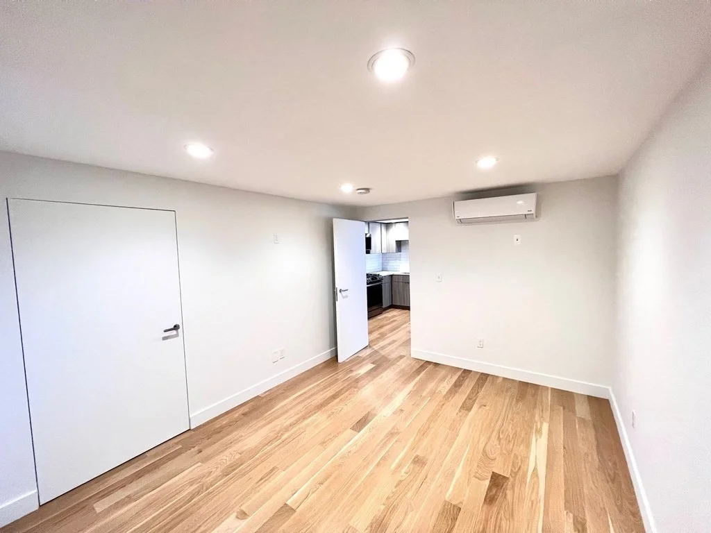 1 bed, 1 bath apartment for rent at 28 Neptune Ave Unit 1L, Winthrop — photo 15 of 18
