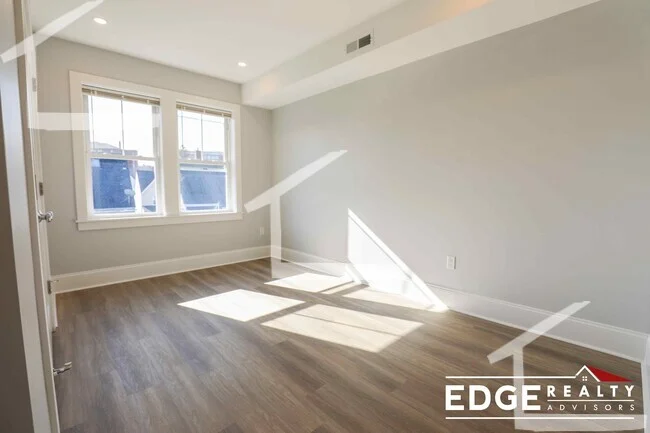5 bed, 3 bath apartment for rent at 28 North Beacon St Unit 2, Allston — photo 8 of 10