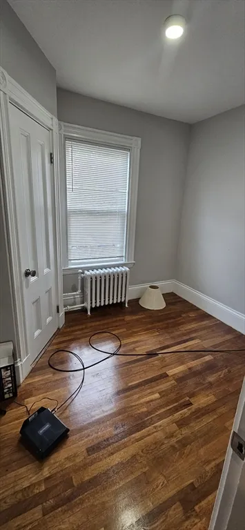5 bed, 2 bath apartment for rent at 28 Oakley St Unit 28, Dorchester — photo 12 of 17