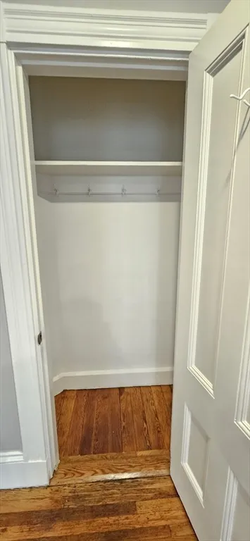 5 bed, 2 bath apartment for rent at 28 Oakley St Unit 28, Dorchester — photo 13 of 17