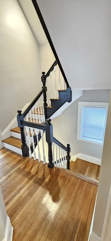 5 bed, 2 bath apartment for rent at 28 Oakley St Unit 28, Dorchester — photo 10 of 17