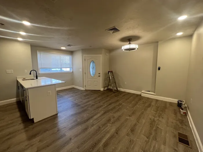 2 bed, 1 bath apartment for rent at 28 Otis St Unit 28R, East Somerville — photo 8 of 19