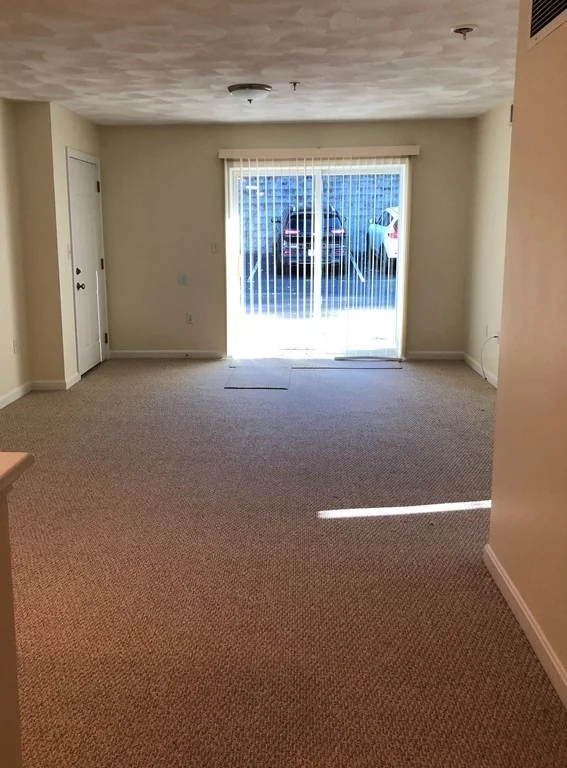 2 bed, 1 bath apartment for rent at 28 Oval Rd Unit 6, Wollaston — photo 4 of 12
