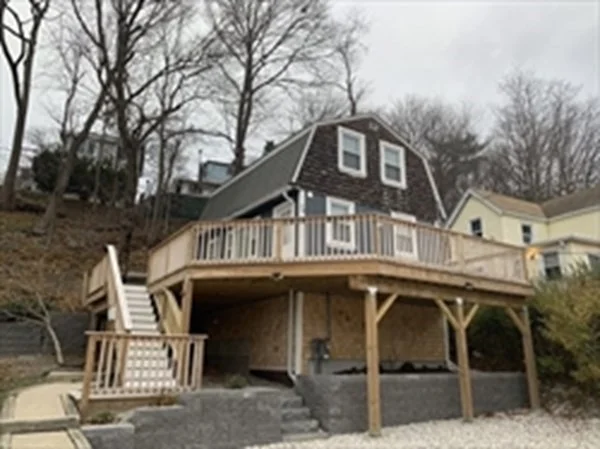 3 bed, 1 bath apartment for rent at 28 Paomet Rd, Weymouth — photo 1 of 21