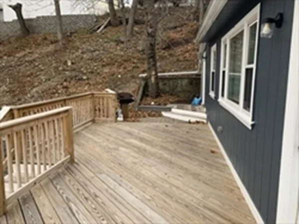 3 bed, 1 bath apartment for rent at 28 Paomet Rd, Weymouth — photo 4 of 21