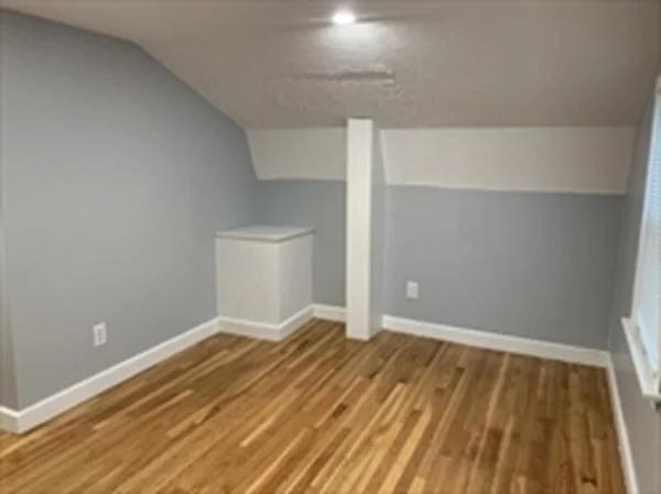 3 bed, 1 bath apartment for rent at 28 Paomet Rd, Weymouth — photo 16 of 21