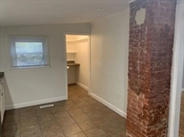 3 bed, 1 bath apartment for rent at 28 Paomet Rd, Weymouth — photo 8 of 21