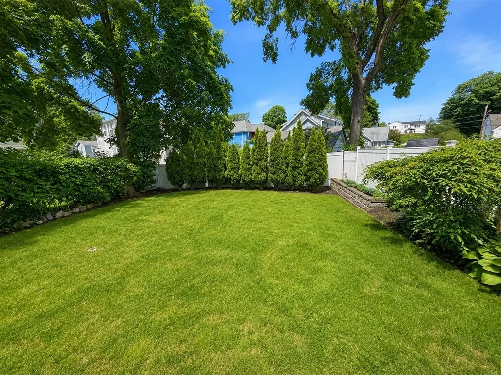 3 bed, 3 bath apartment for rent at 28 Park Ave, Medford — photo 30 of 35