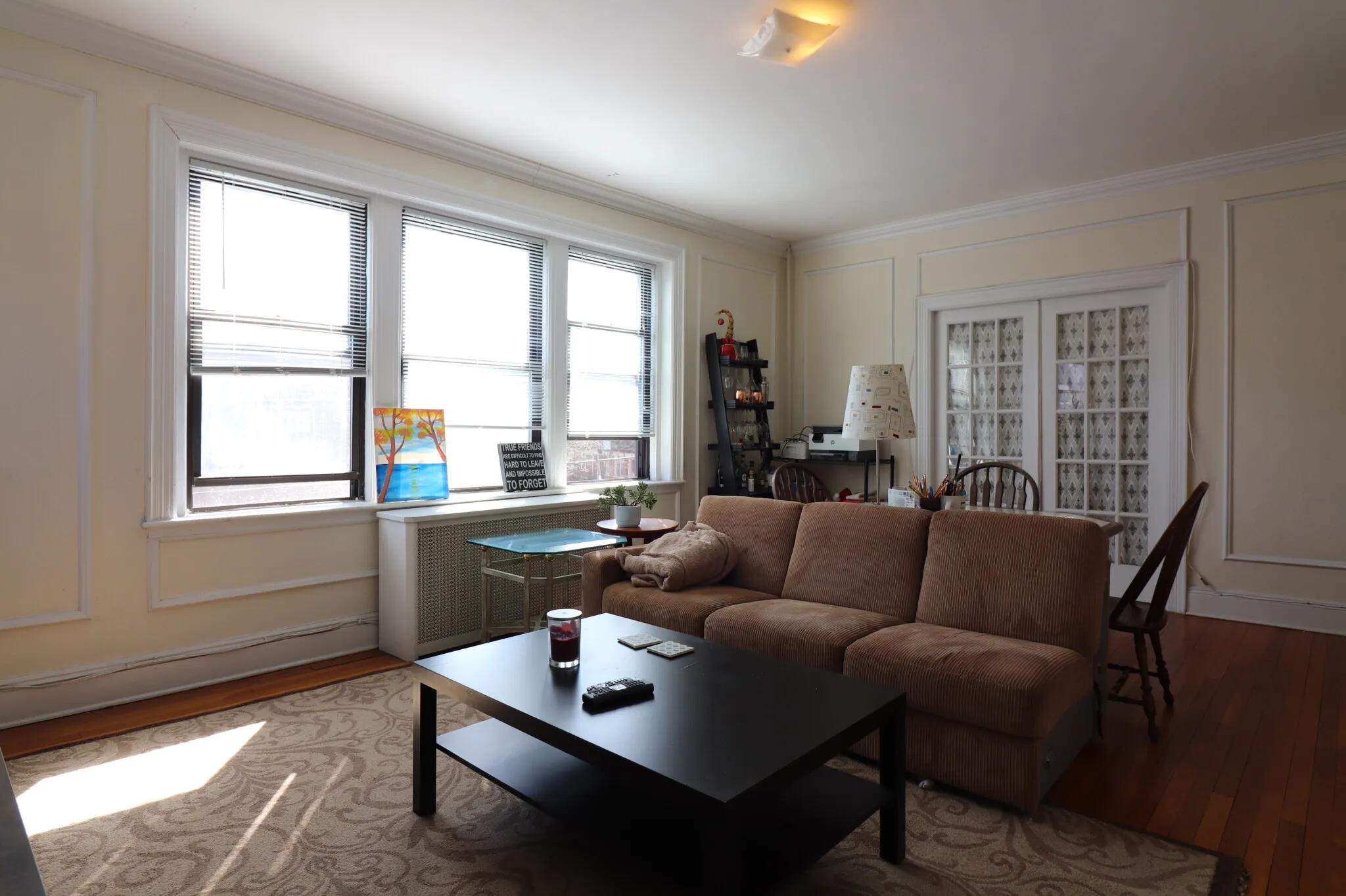 3 bed, 2 bath apartment for rent at 28 Park St Unit 02, Griggs Park — photo 2 of 18