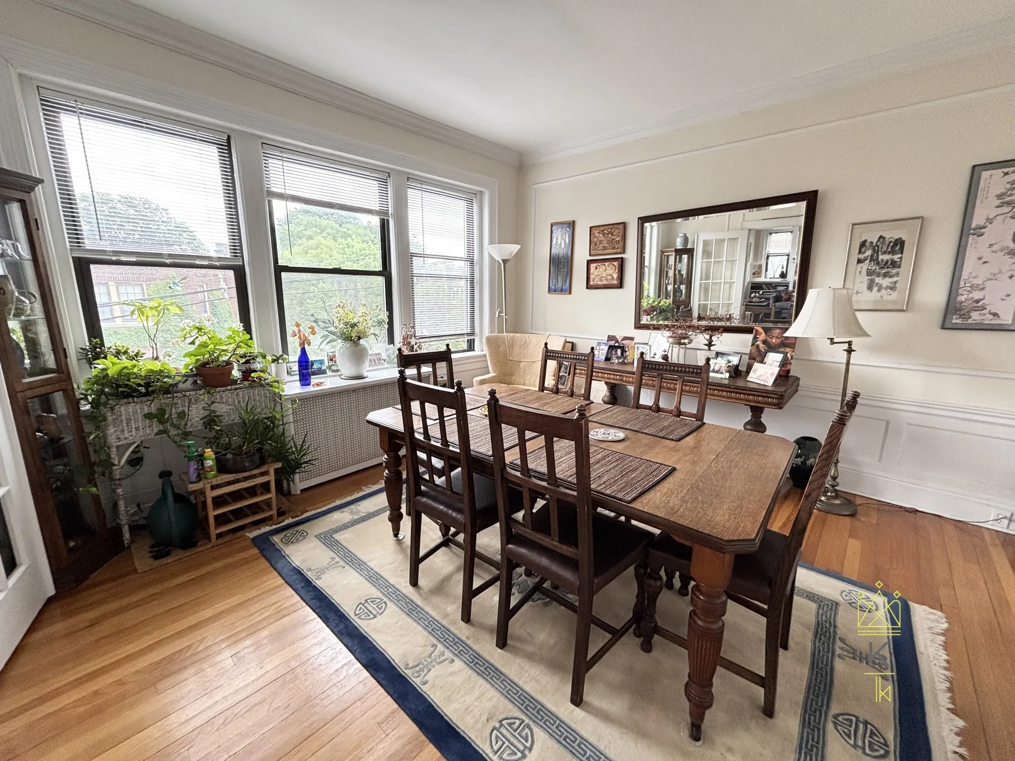 3 bed, 2 bath apartment for rent at 28 Park St Unit 3, Griggs Park — photo 3 of 19
