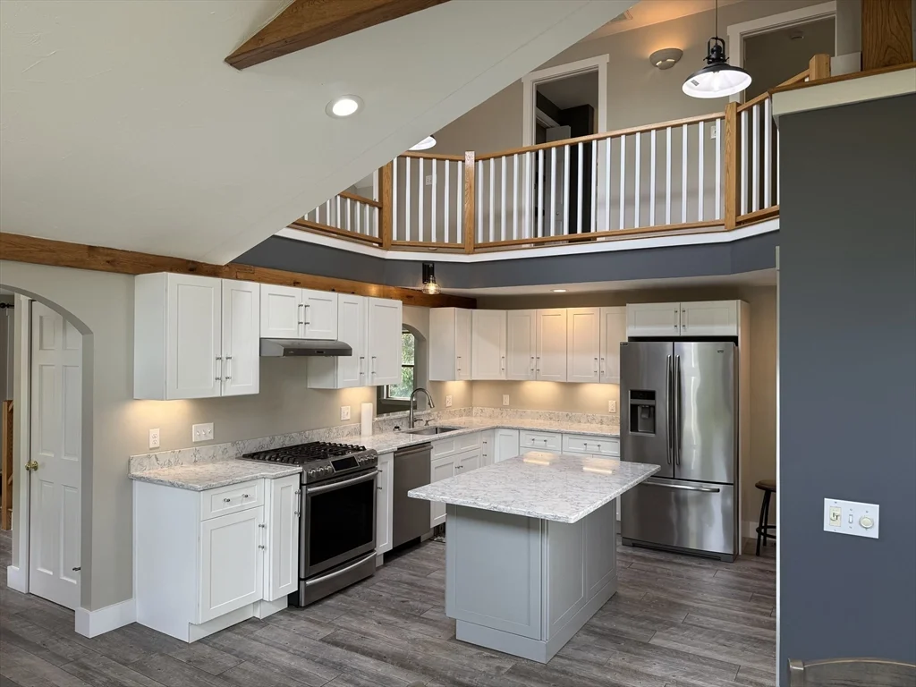 4 bed, 2 bath apartment for rent at 28 Paul Rd, Eddyville — photo 9 of 39