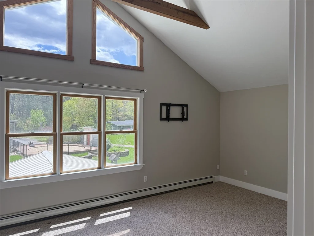 4 bed, 2 bath apartment for rent at 28 Paul Rd, Eddyville — photo 19 of 39