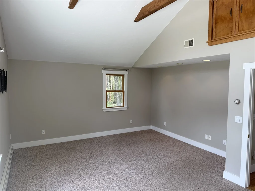 4 bed, 2 bath apartment for rent at 28 Paul Rd, Eddyville — photo 20 of 39
