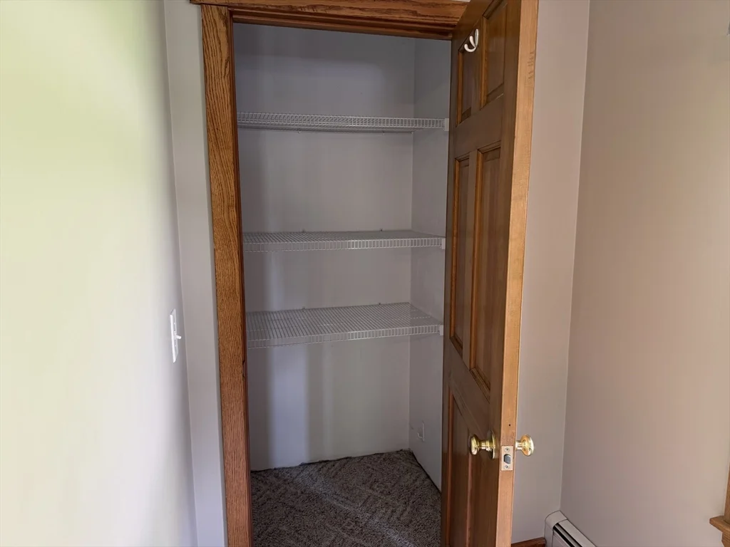 4 bed, 2 bath apartment for rent at 28 Paul Rd, Eddyville — photo 30 of 39