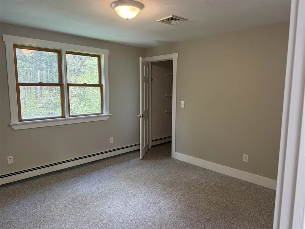 4 bed, 2 bath apartment for rent at 28 Paul Rd, Eddyville — photo 26 of 39