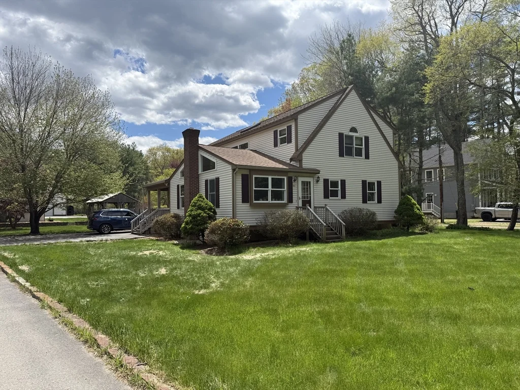 4 bed, 2 bath apartment for rent at 28 Paul Rd, Eddyville — photo 1 of 39
