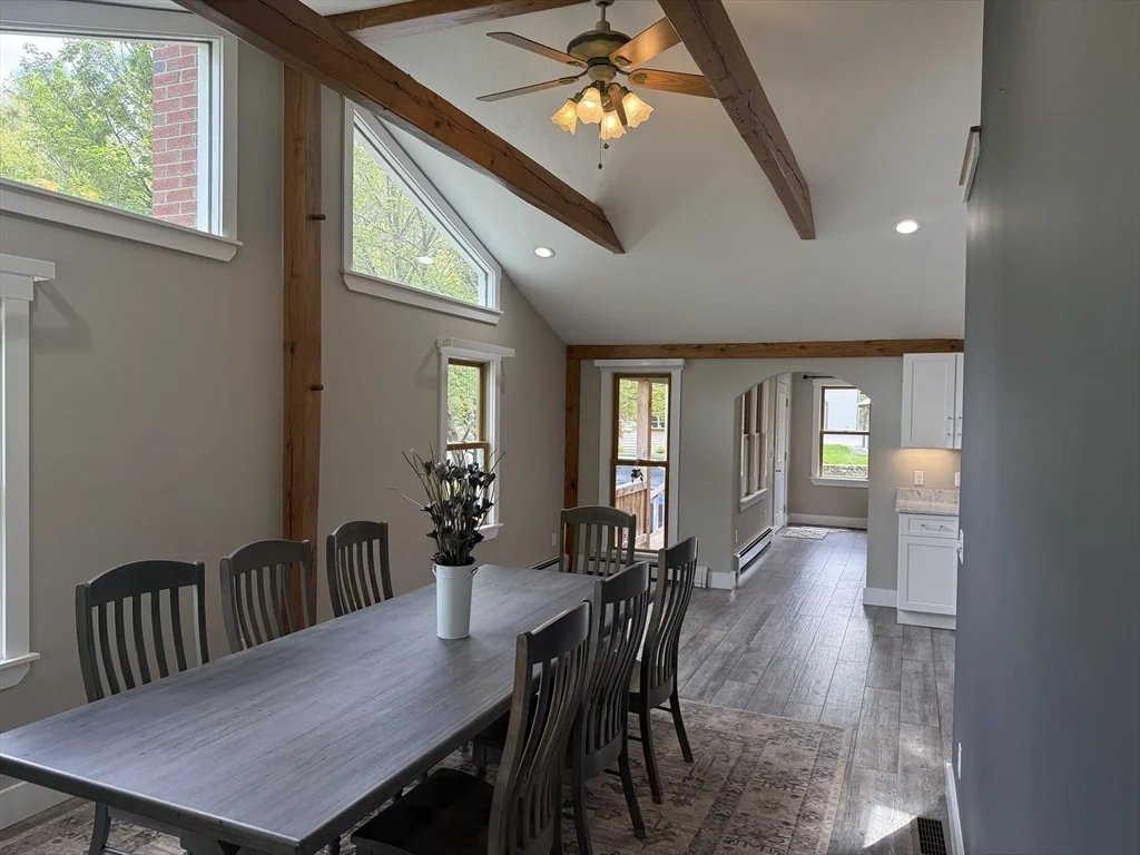 4 bed, 2 bath apartment for rent at 28 Paul Rd, Eddyville — photo 8 of 39