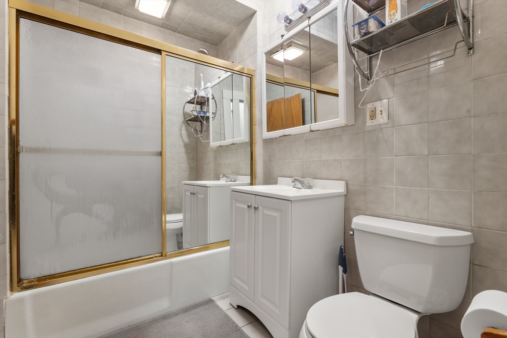 2 bed, 1 bath apartment for rent at 28 Pearson Rd Unit 1, Powderhouse — photo 8 of 18