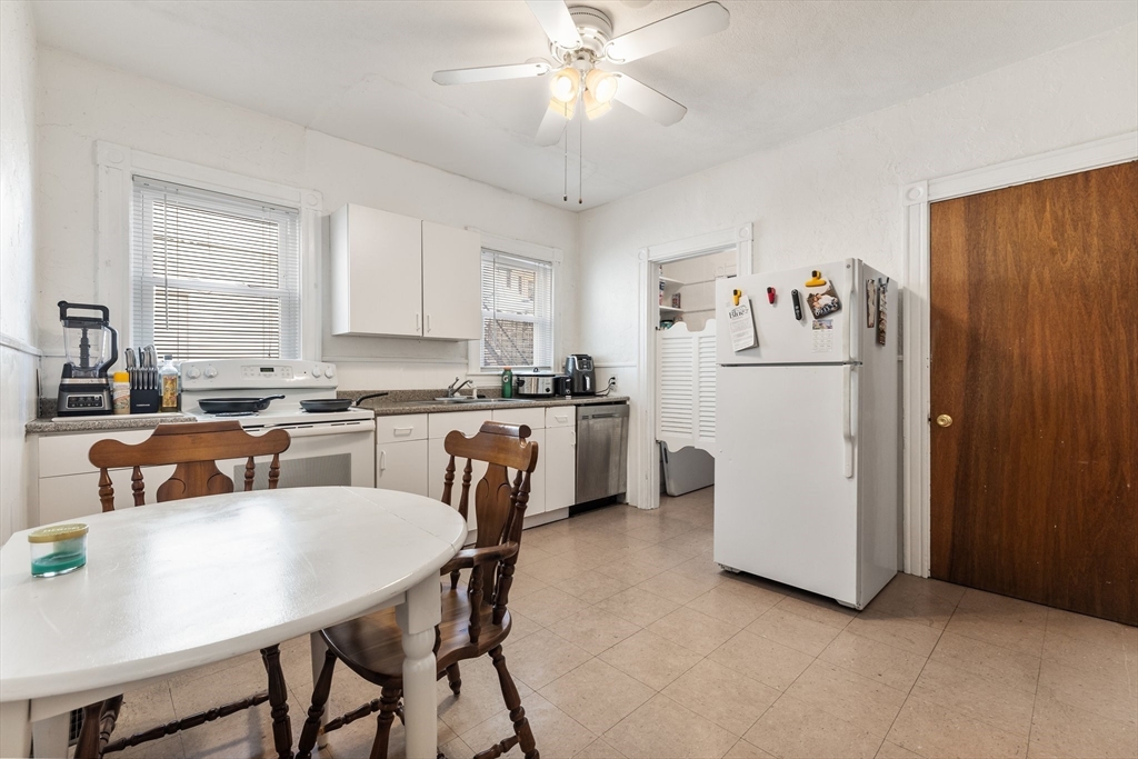 2 bed, 1 bath apartment for rent at 28 Pearson Rd Unit 1, Powderhouse — photo 4 of 18