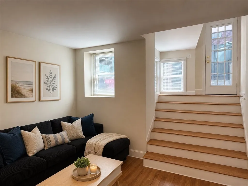 2 bed, 2 bath apartment for rent at 28 Phillips St Unit G, Beacon Hill — photo 2 of 15