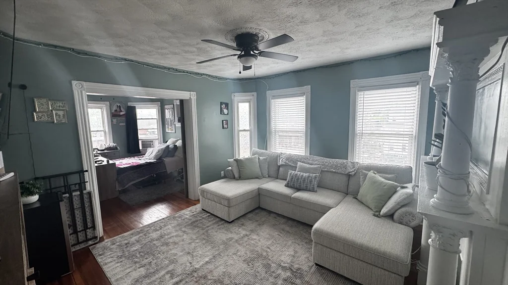 3 bed, 1 bath apartment for rent at 28 Pine Unit C, Attleboro — photo 1 of 9